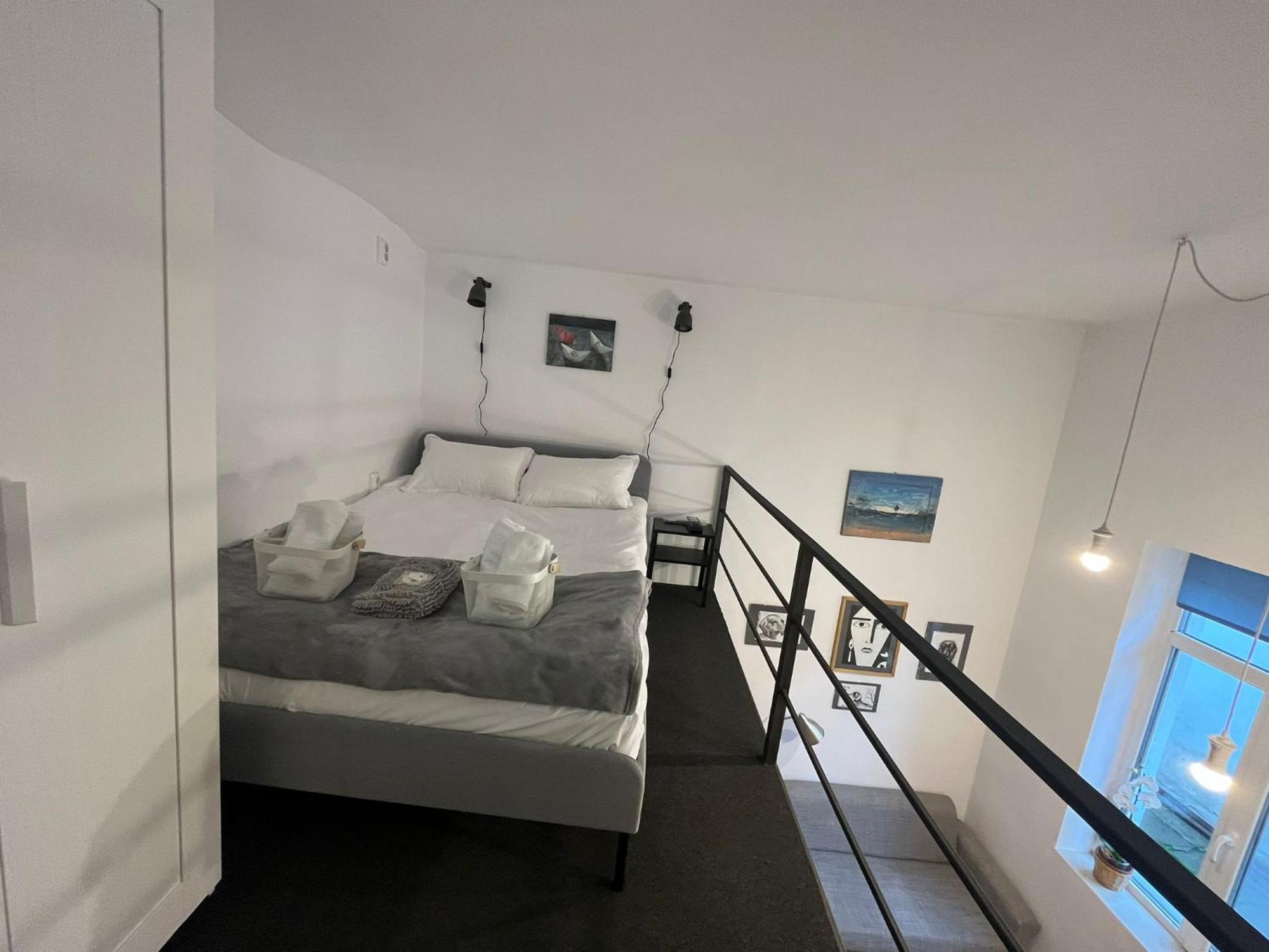 Eroilor Art Apartment